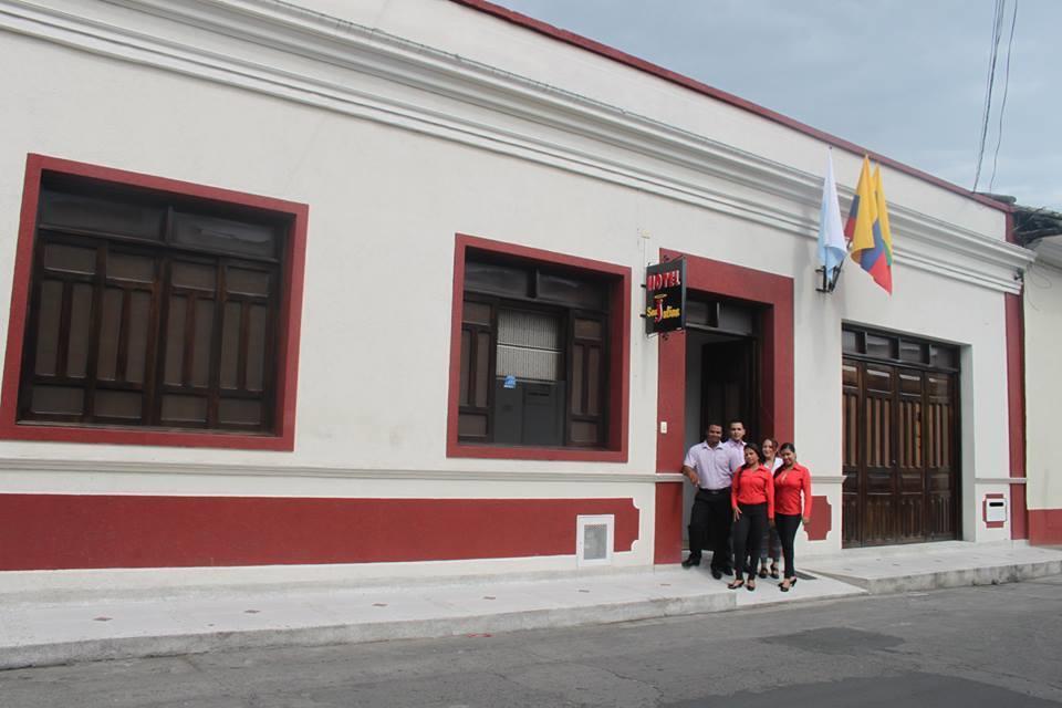 Hotel San Julian بوغا المظهر الخارجي الصورة