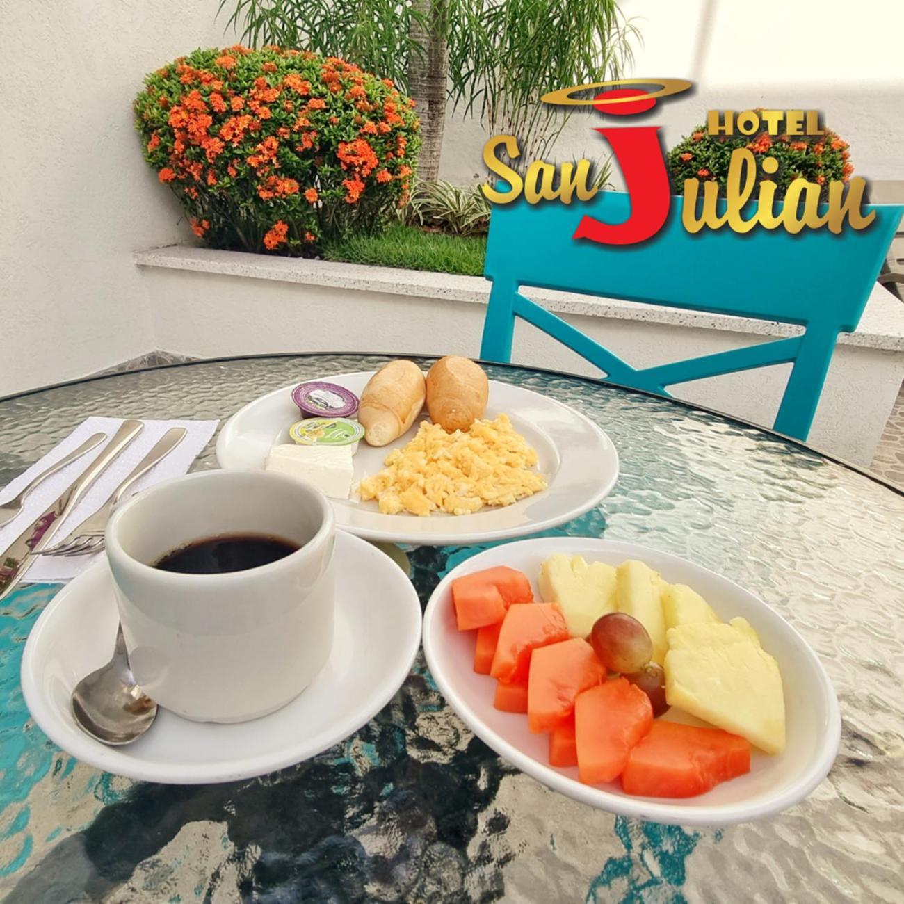 Hotel San Julian بوغا المظهر الخارجي الصورة