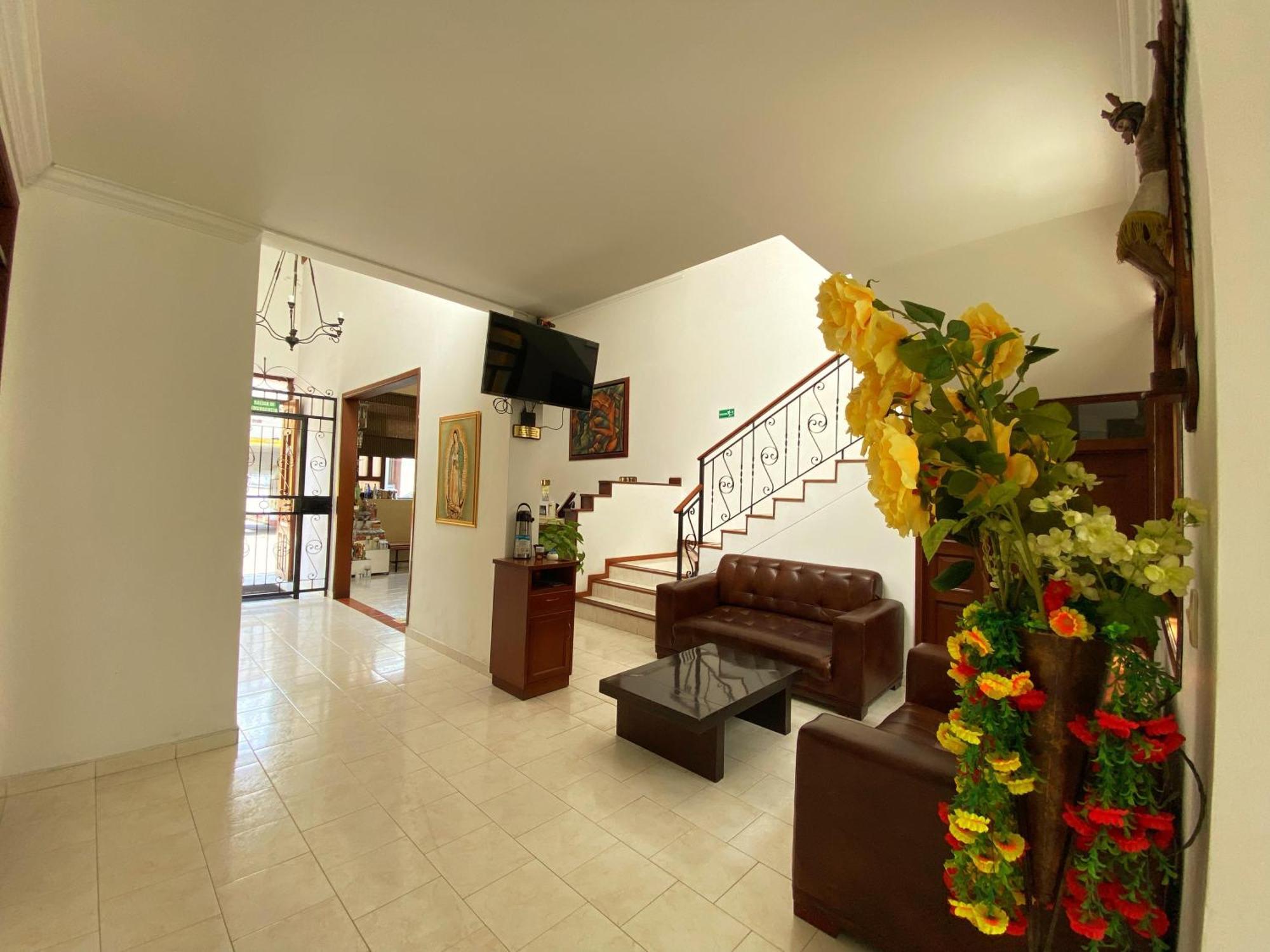 Hotel San Julian بوغا المظهر الخارجي الصورة