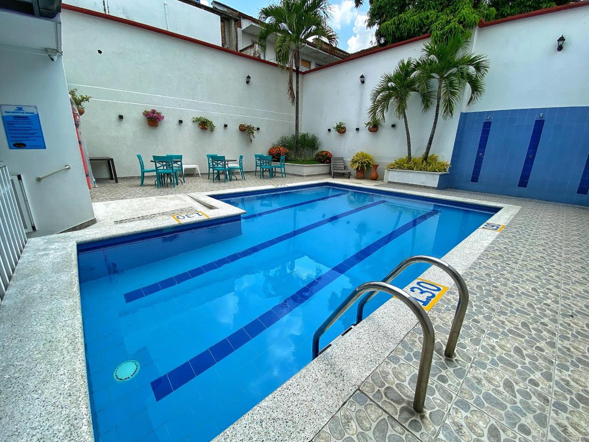 Hotel San Julian بوغا المظهر الخارجي الصورة